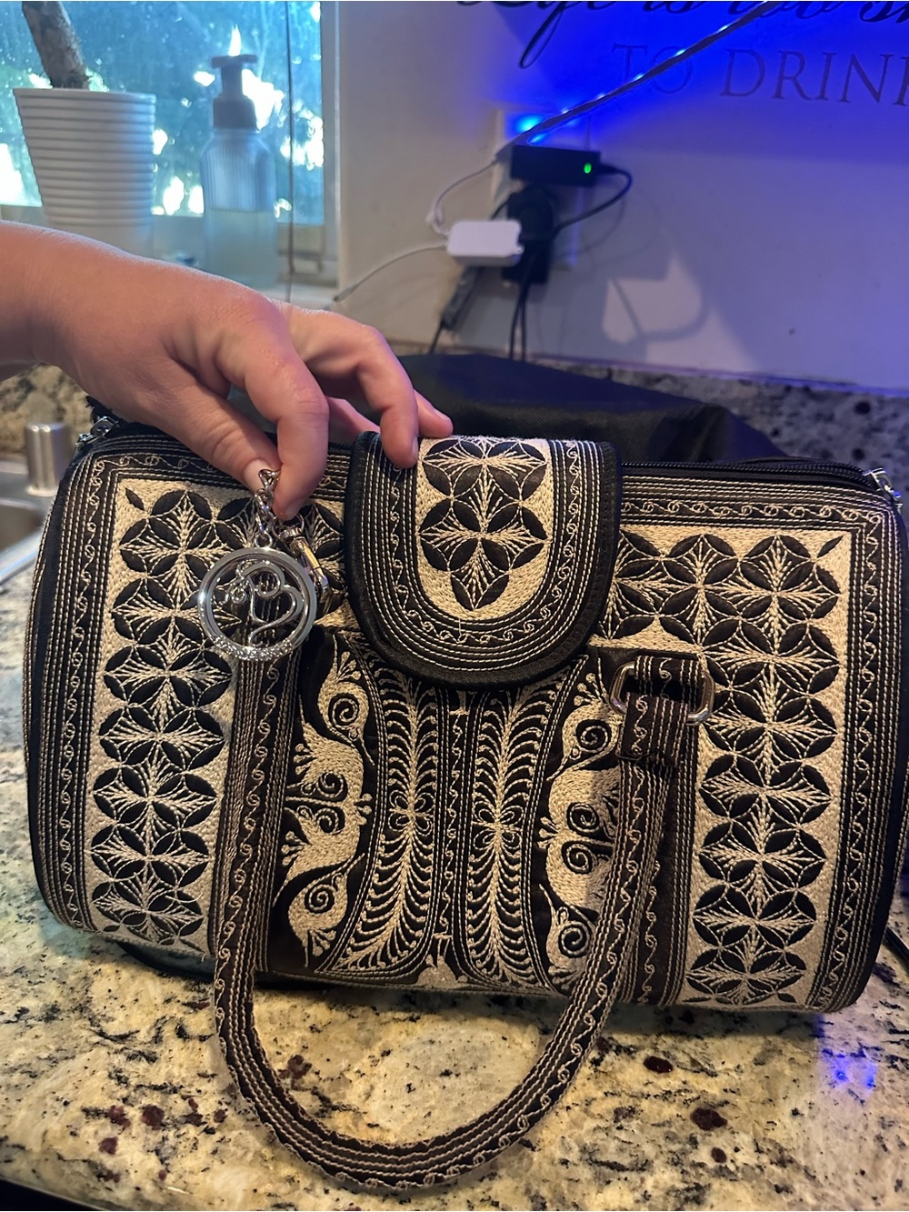 Black & Cream Embroidered Tote Bandabag